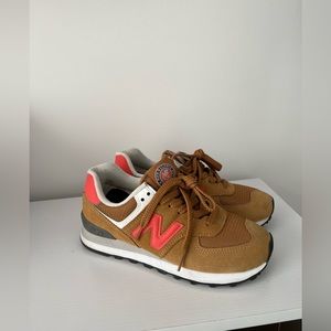 New Balance® Suede 574 Sneakers / 6H MEDIUM / ASTRAL GLOW/WASHED HENNA